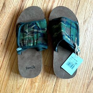 NWT Sanuk Men's Bixby Camo Hemp Slide